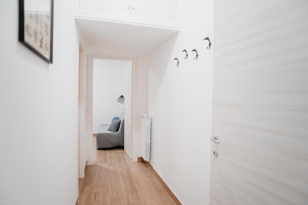 Brombeis Fantastica By Casa Napoletana - Town Center Apartment Napoli Bagian luar foto