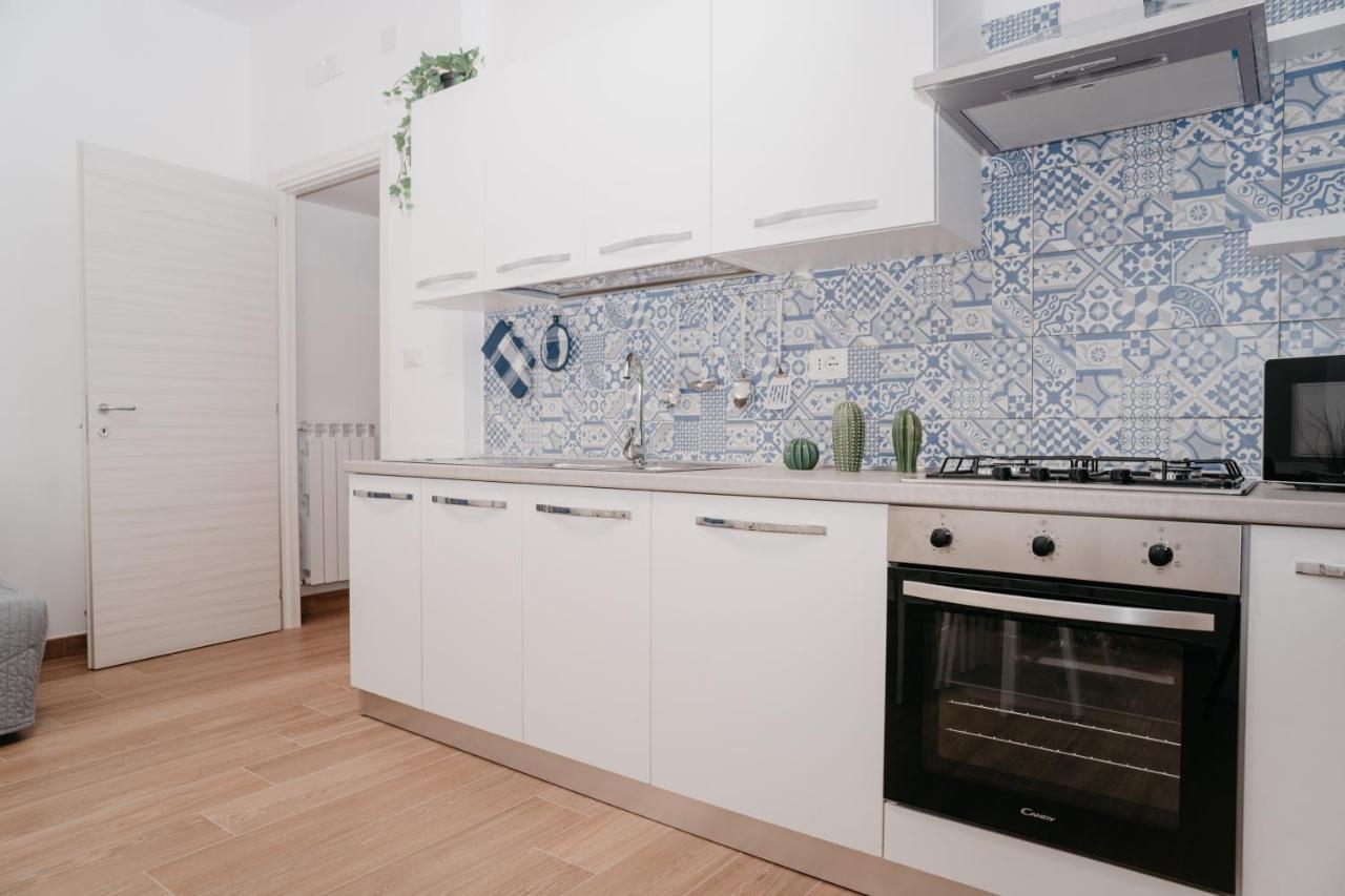 Brombeis Fantastica By Casa Napoletana - Town Center Apartment Napoli Bagian luar foto